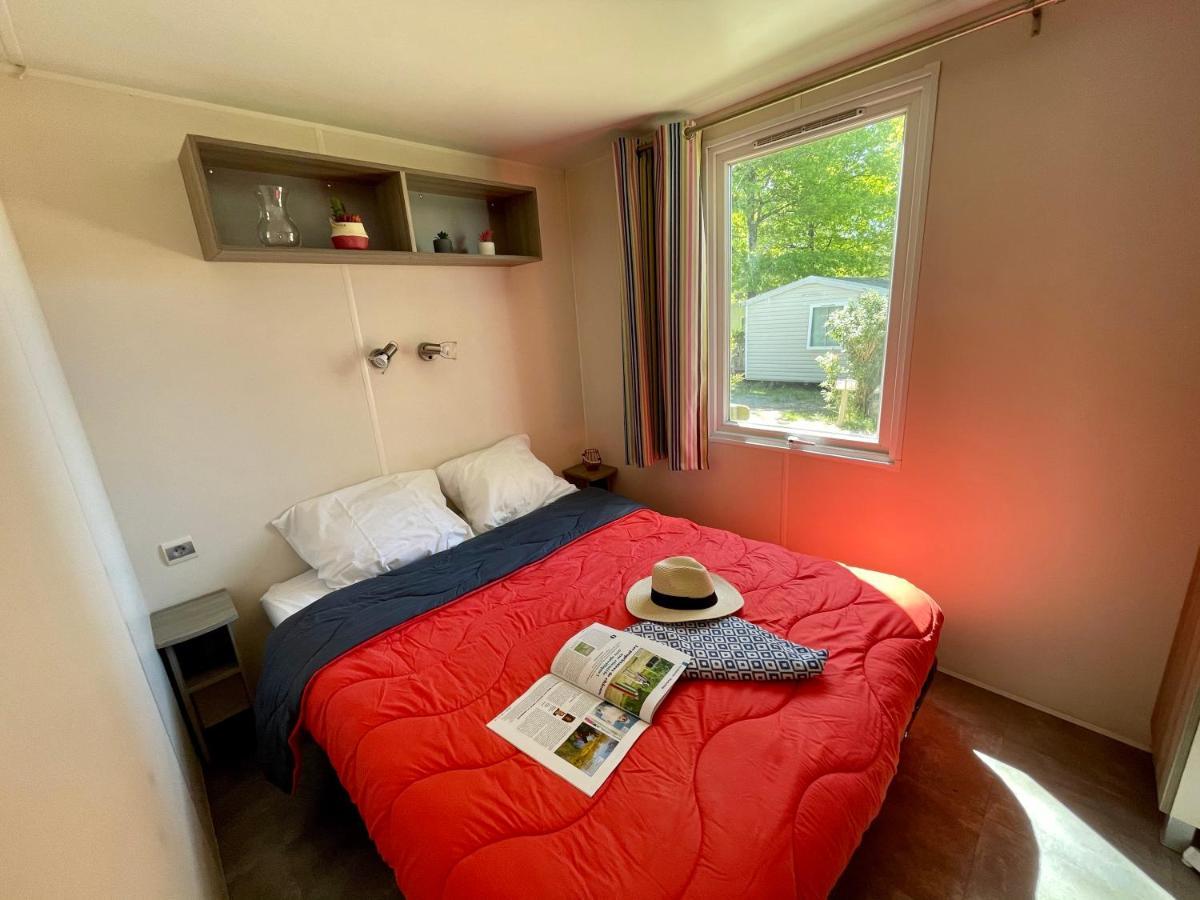 Camping Le Pressoir Petit-Palais-et-Cornemps Luaran gambar