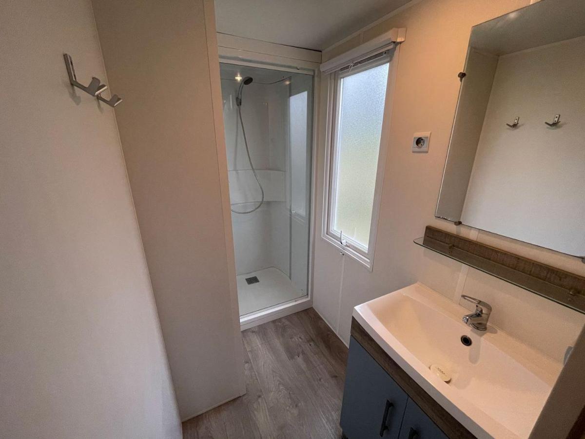 Camping Le Pressoir Petit-Palais-et-Cornemps Luaran gambar