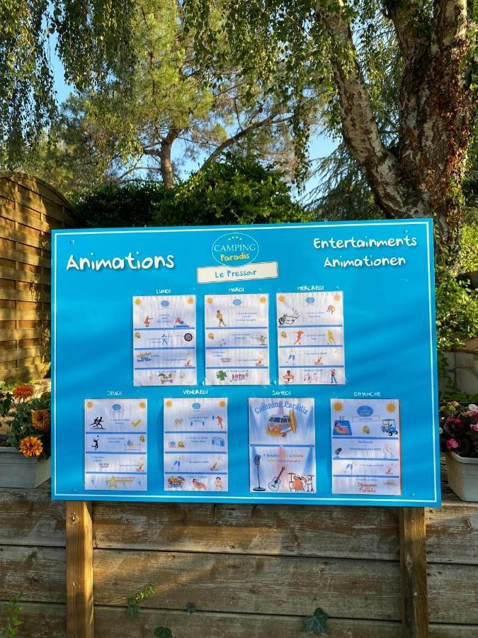 Camping Le Pressoir Petit-Palais-et-Cornemps Luaran gambar