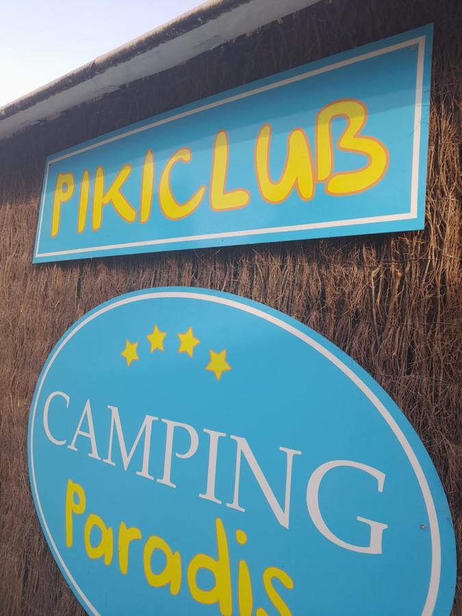 Camping Le Pressoir Petit-Palais-et-Cornemps Luaran gambar